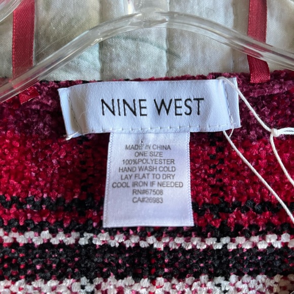 Red Plaid Ruana Nine West - Picture 4 of 4